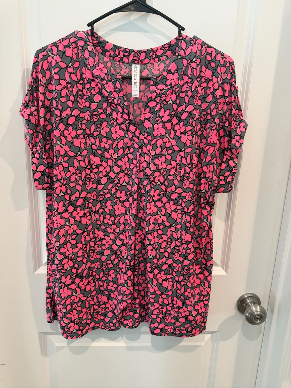 Dear Scarlett Top Size Medium